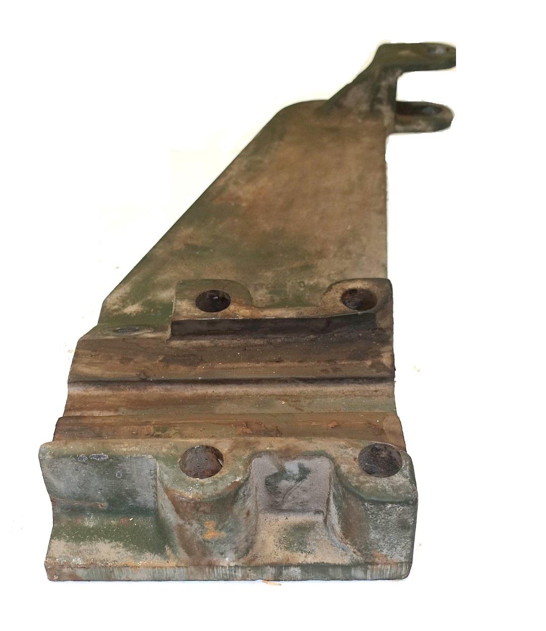 Air Assist Power Steering Cylinder Mounting Bracket for M35A3 M36A3